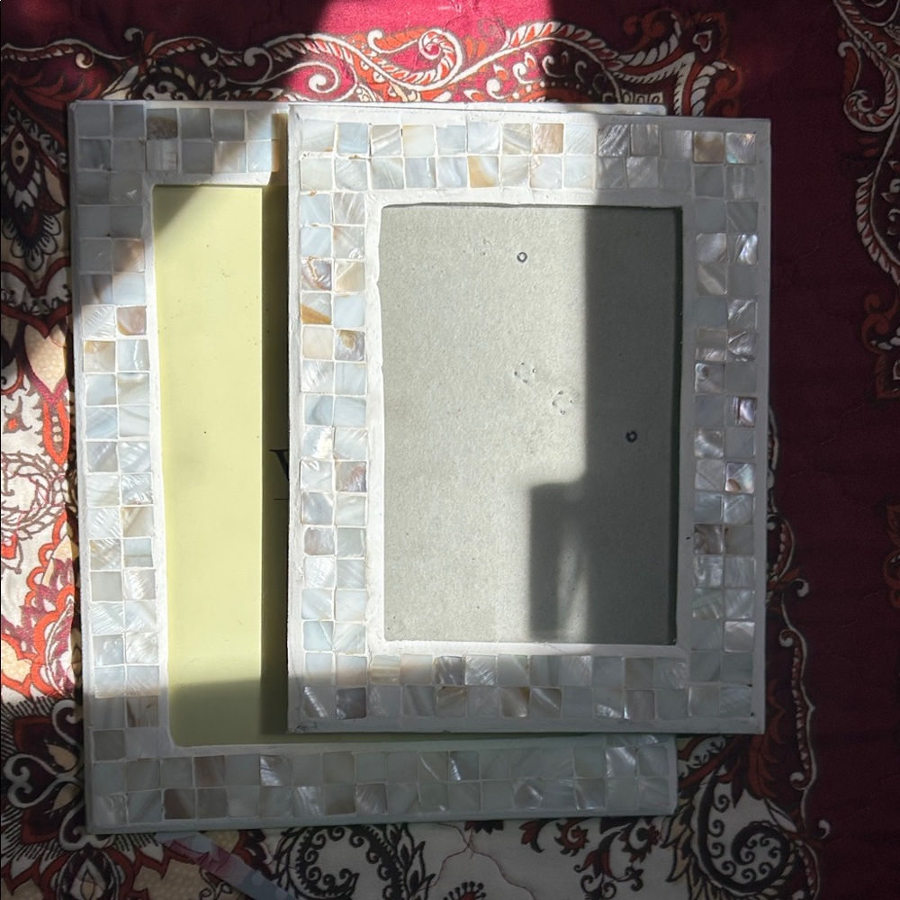 Veritas Iridescent Pearl Photo Frame - Cream